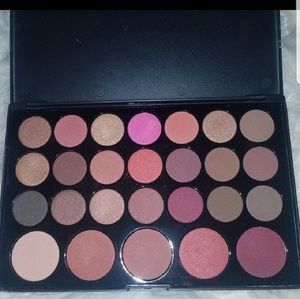 Bundle On Hold, Not accepting offers.